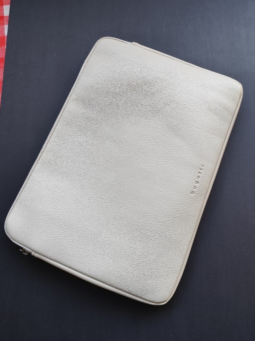 Bugatti Opera 15.6" Laptop Sleeve - Stone